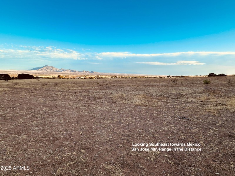 90DB95FE-3B03-417C-9EB0-4308045E79B2_1_2