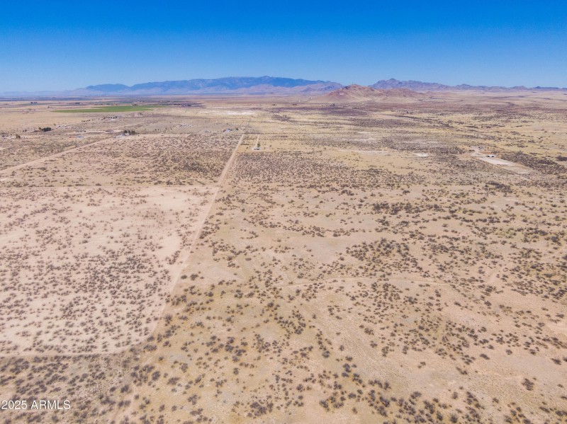 Fully Fenced Acreage