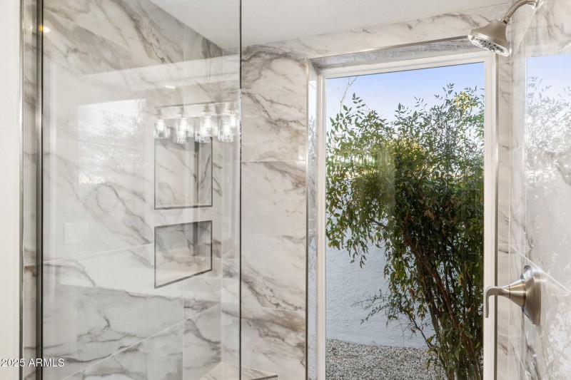 Spa-Like Walk-In Shower