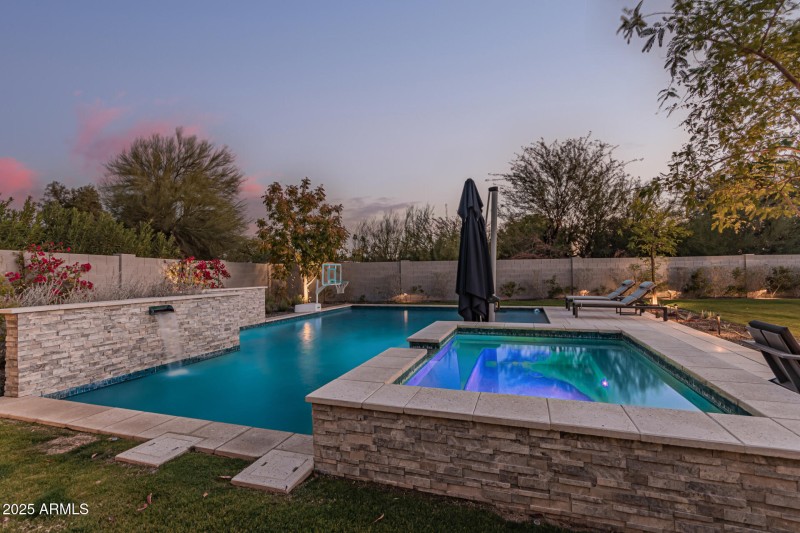 Backyard View L