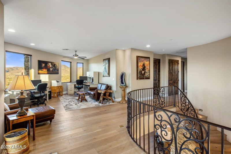 20-web-or-mls-D46A10056 copy