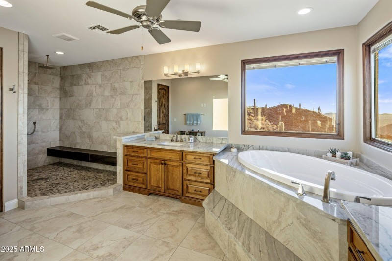 31-web-or-mls-D46A10146 copy