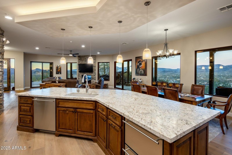 43-web-or-mls-D46A10230