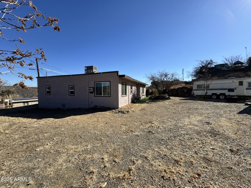 Wicks exterior photo