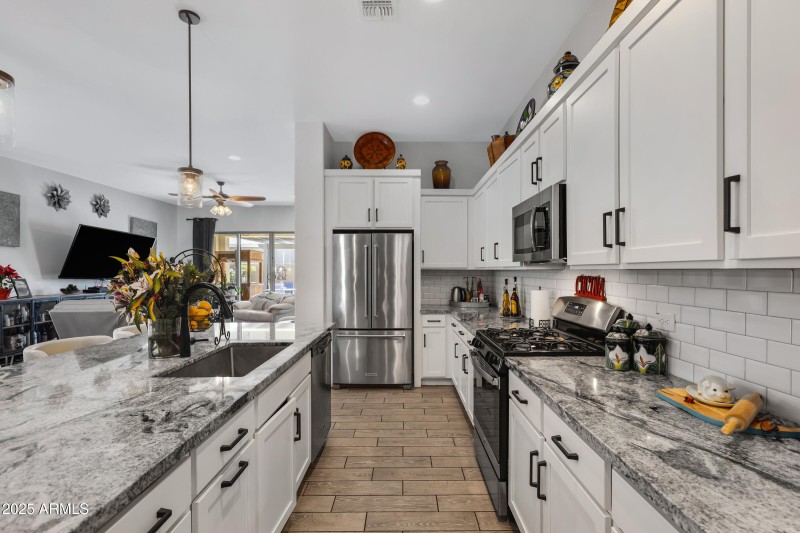 369 W Glacier Bay Dr-16