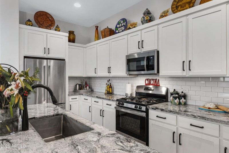 369 W Glacier Bay Dr-17
