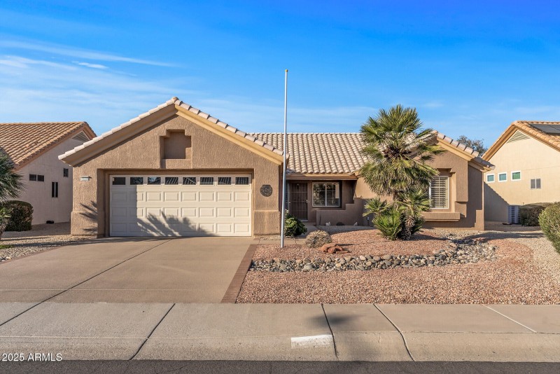 01_15220_W_Blue_Verde1_mls