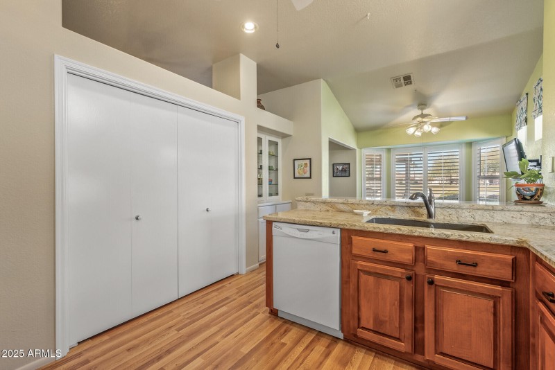 27_15220_W_Blue_Verde27_mls