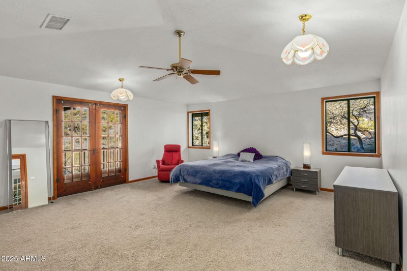 014_Primary Suite