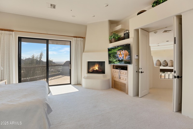 Primary suite 2