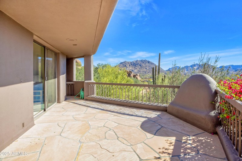 Primary suite balcony