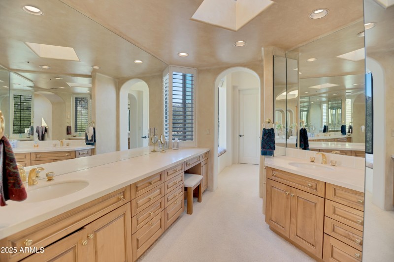 Primary bath 2
