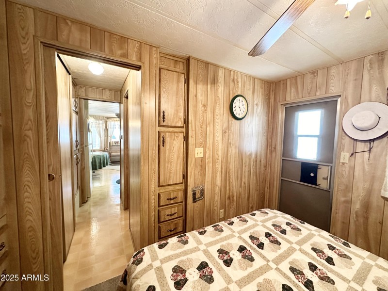 BEDROOM ENTRY