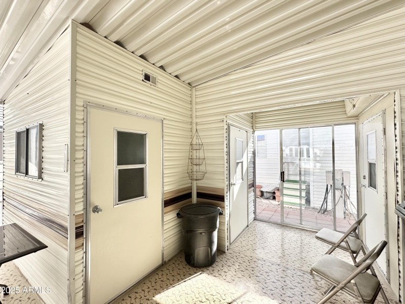 SHED/WORKSHOP