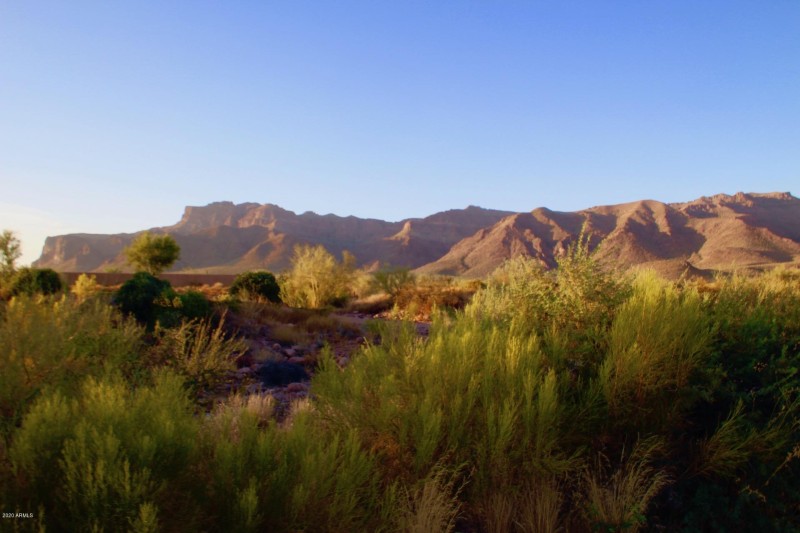 Canyon View 8