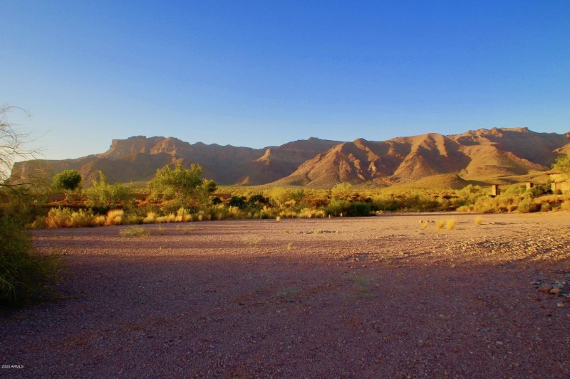 Canyon View 8