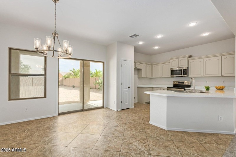 Casa Grande Kitchen 1