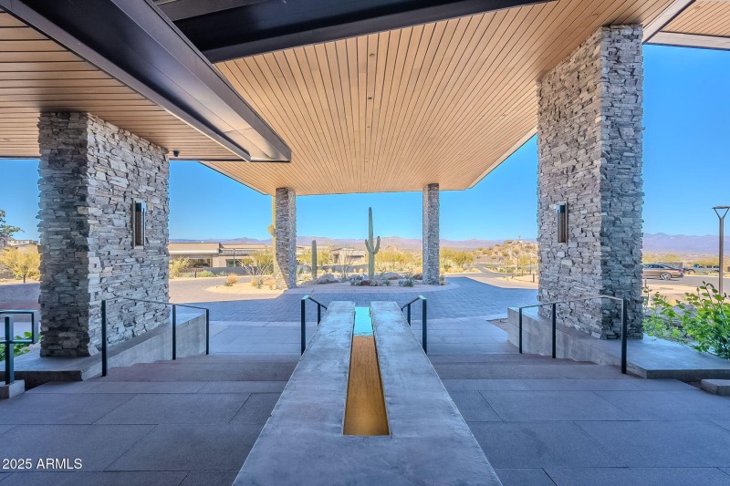 Mountain House Lodge