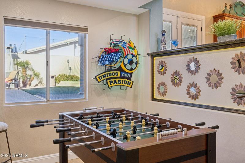 16-web-or-mls-4002-w-questa-dr