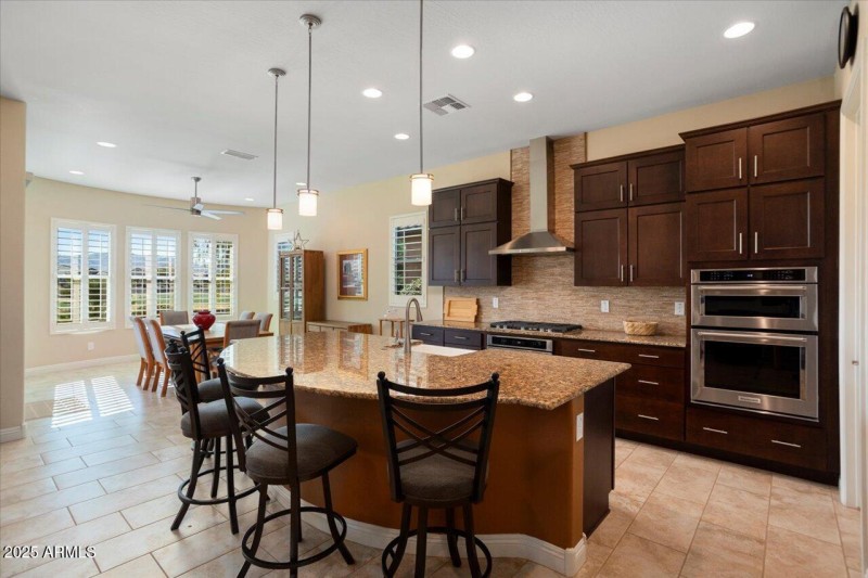 13-Kitchen