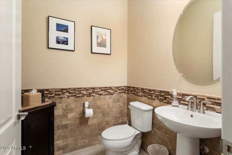 31-Bathroom 3