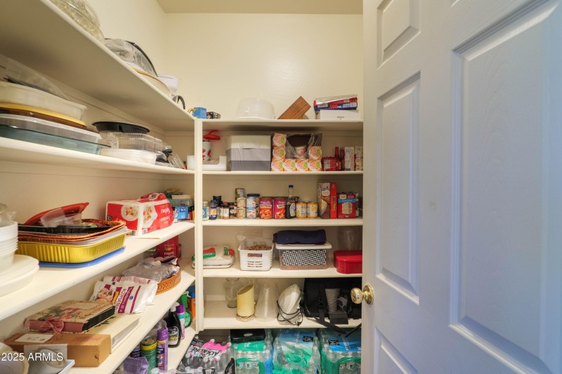 Walk in Pantry