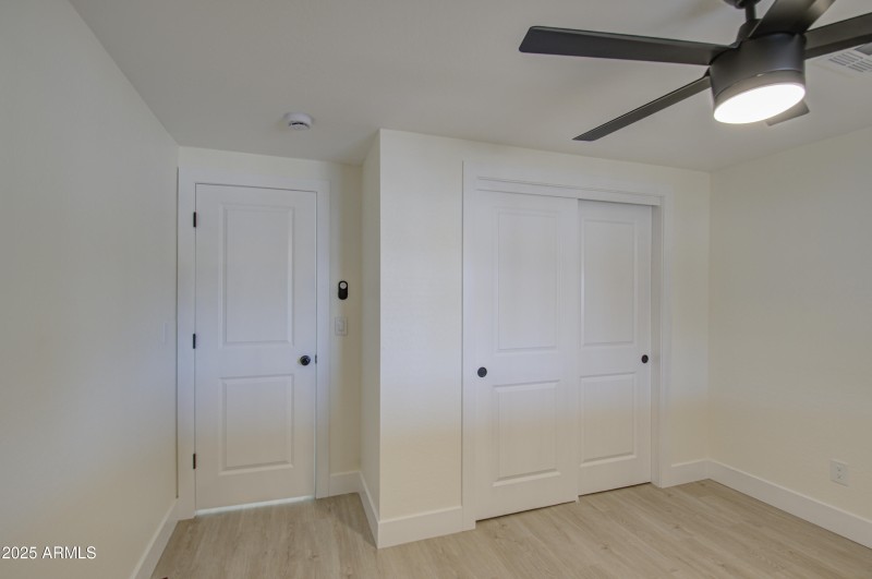 Bedroom 2-pic 2