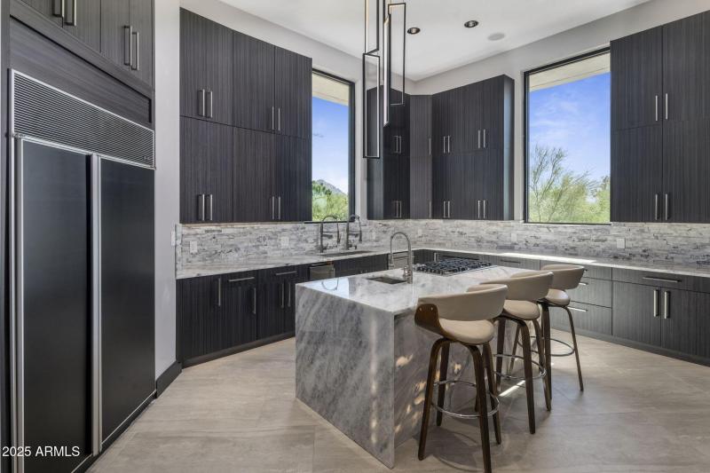 4-web-or-mls-HUB00386