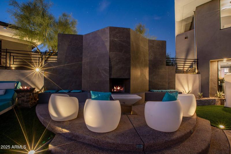 70-web-or-mls-HUB05860