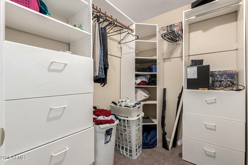 Walk-in Closet