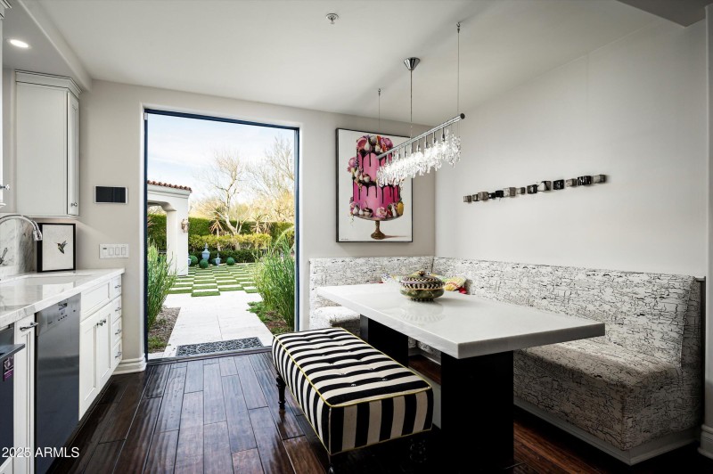 Kitchen Nook