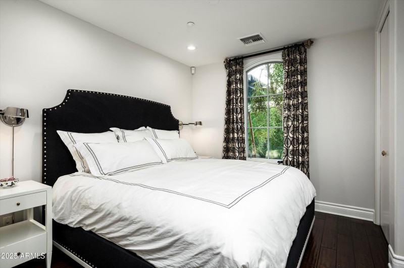 Guest House Bedroom