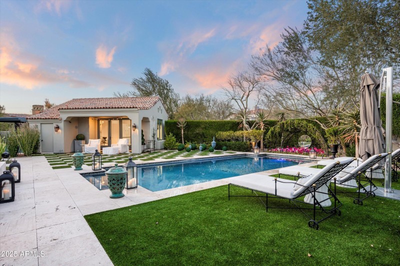 Guest House & Pool