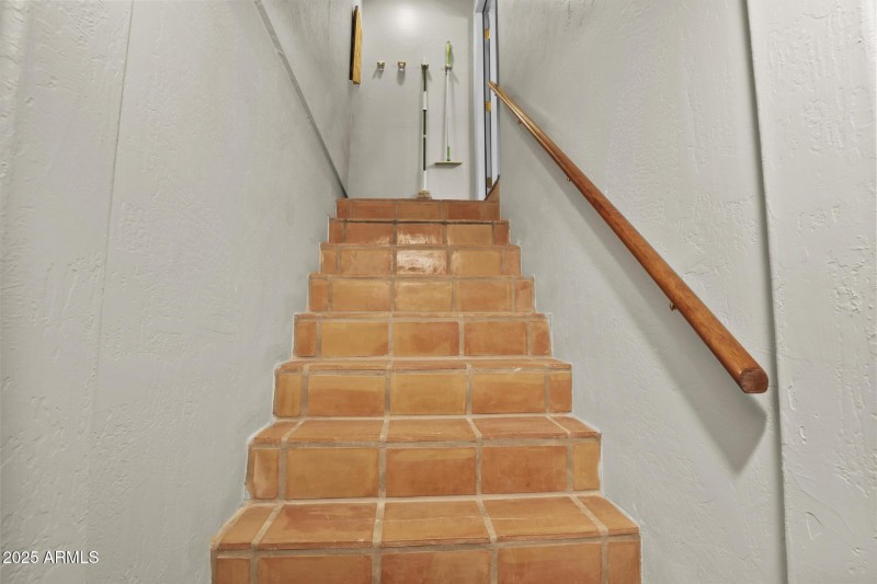 entrance to basement and garage