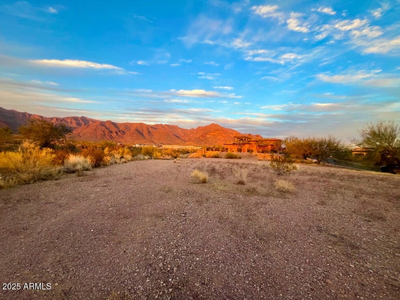 Canyon View 8