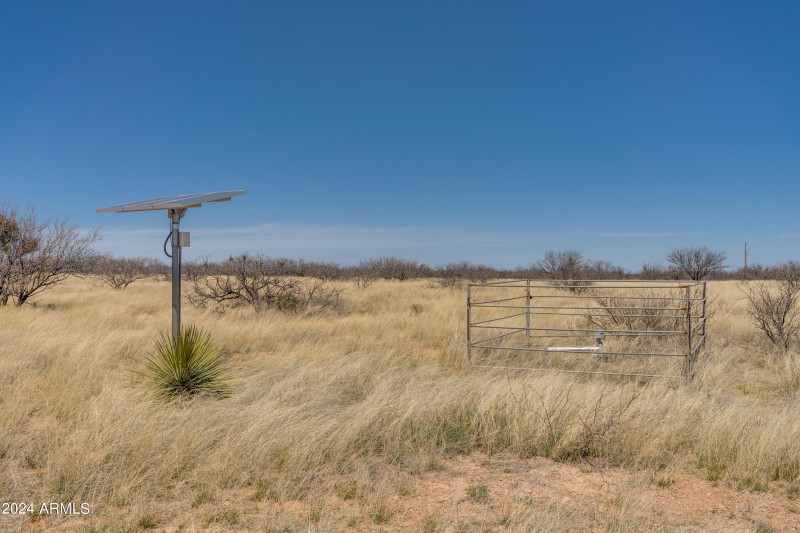 38 Acres 3 Canyons Blvd
