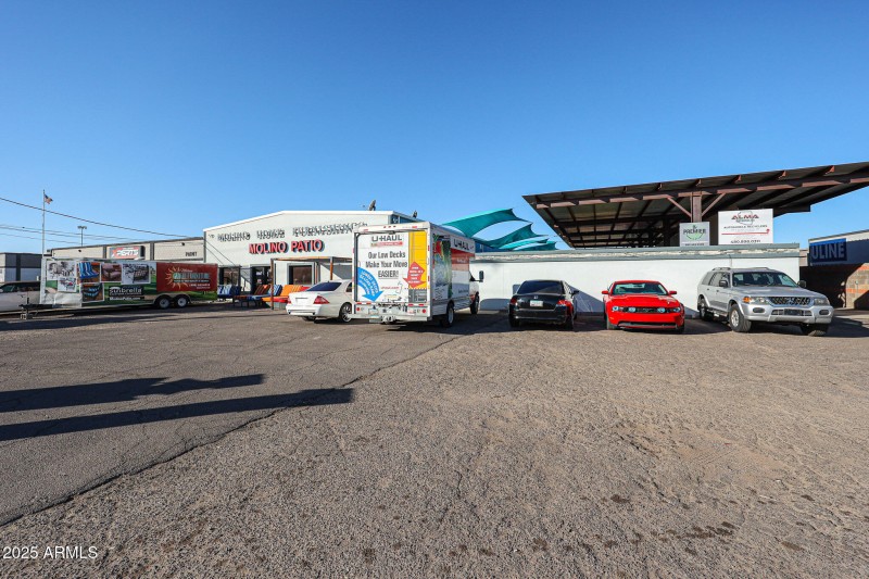 236 S Alma School Rd