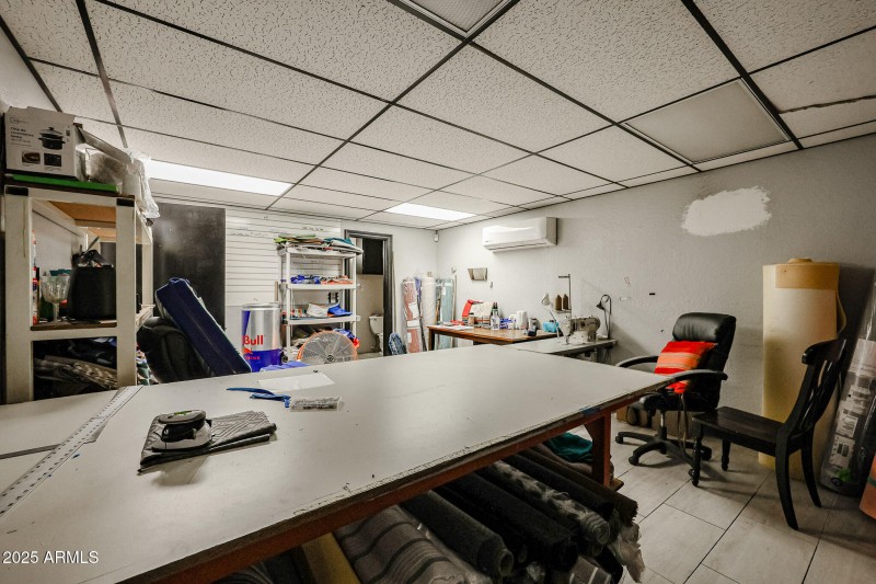 236 S Alma School Rd