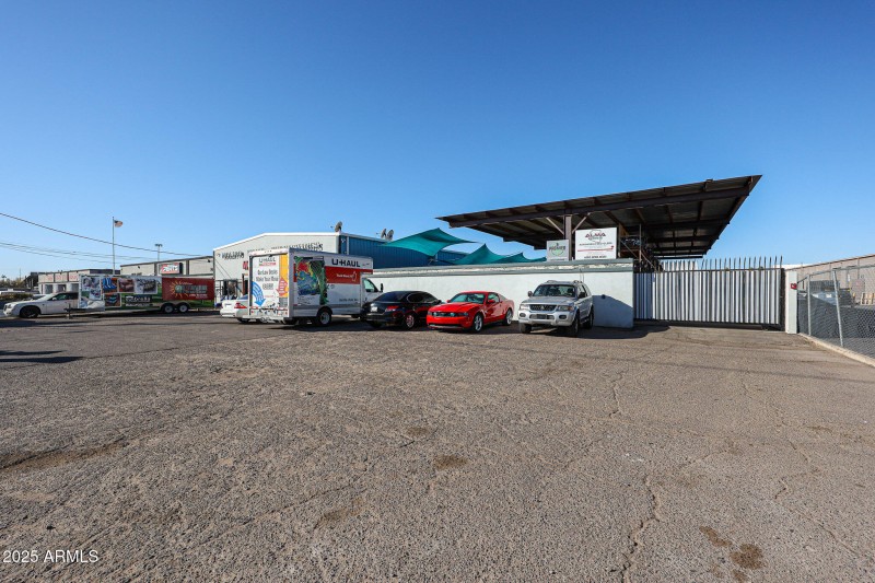 236 S Alma School Rd