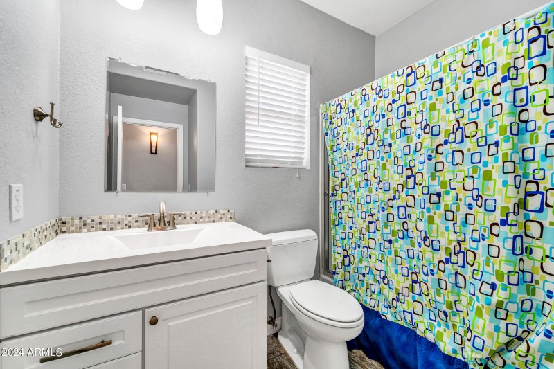 17620 W Weatherby Dr-35