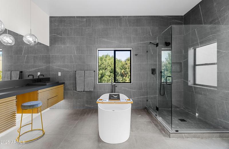 PropertyImageCo_8417ECactusRd_WEB-8