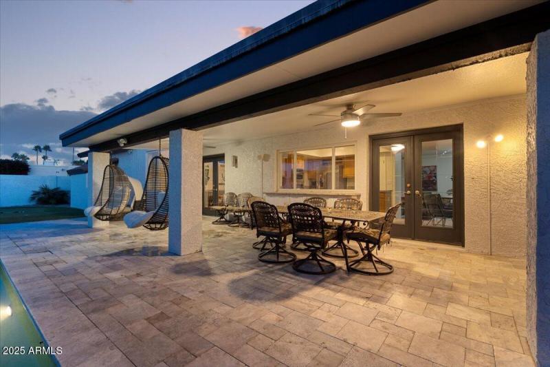 09-45_AustinDSC01286