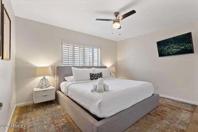 30-20_AustinDSC01001