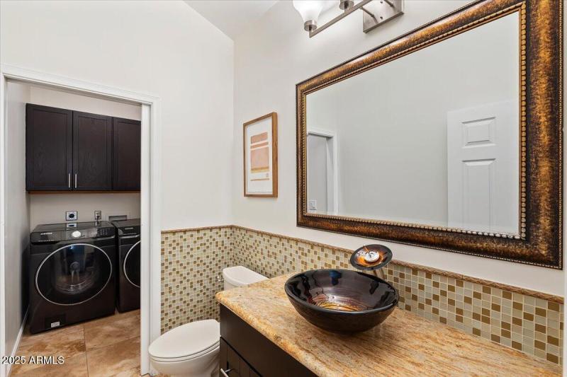 38-31_AustinDSC01021