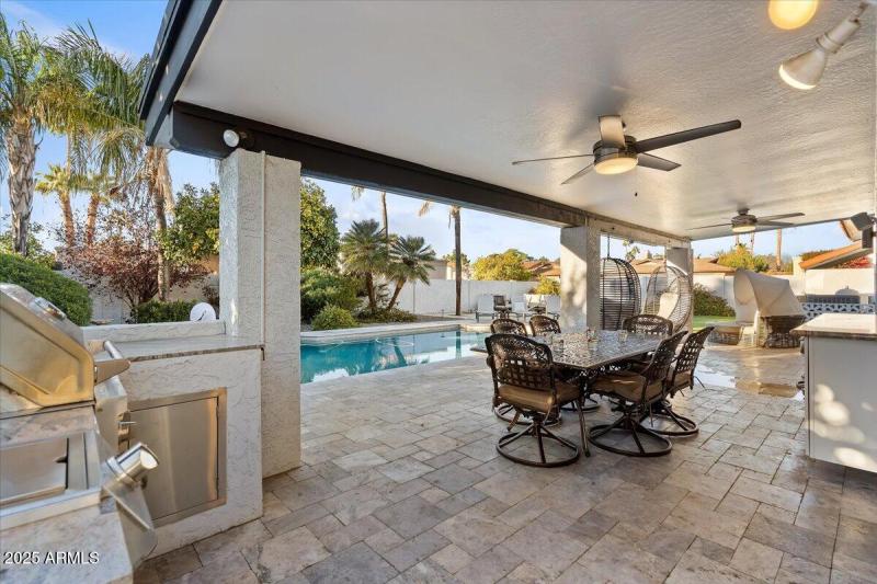 42-34_AustinDSC01151