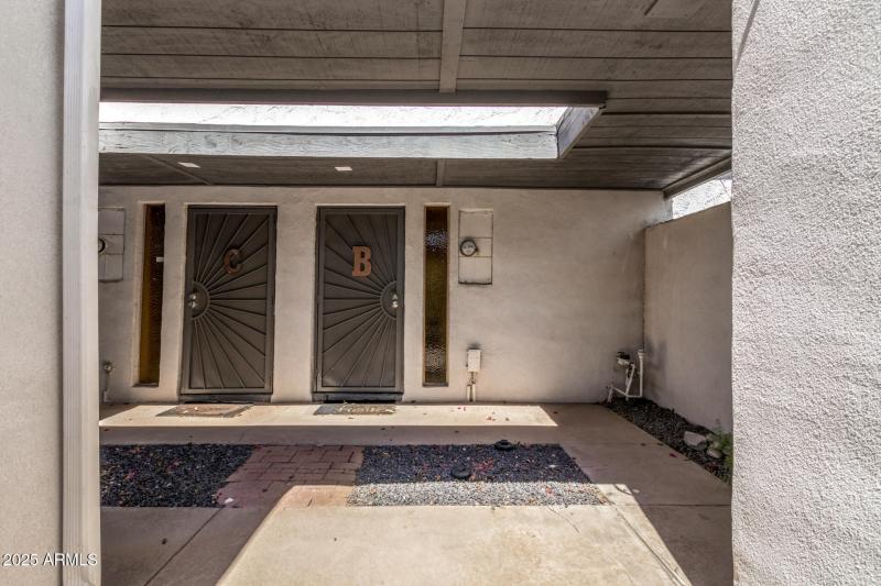 0006-06 - Indian School