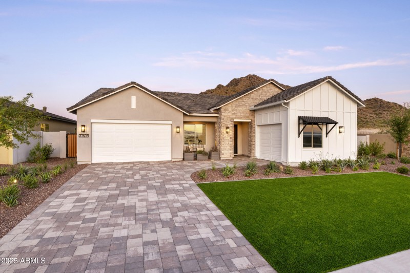 Sentinel Model Exterior 057 Final Low Re