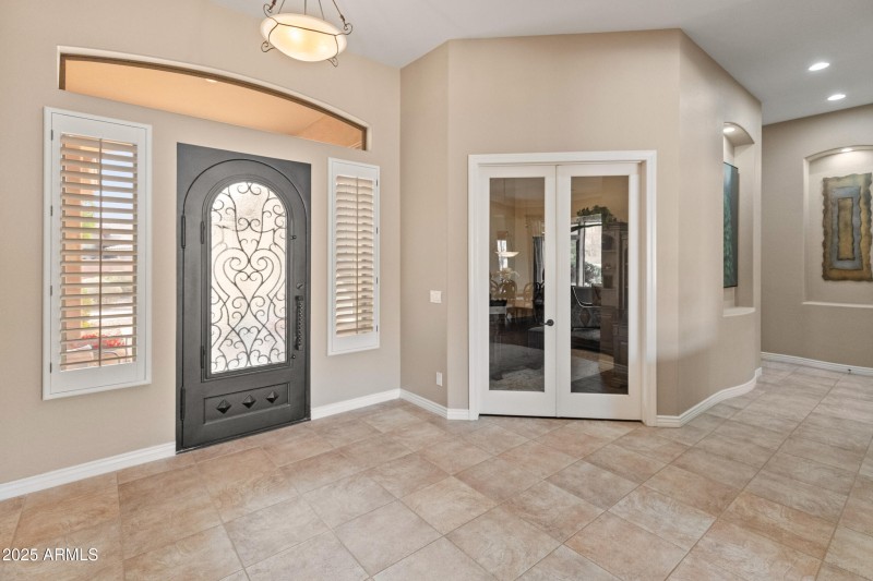 42034 N Harbour Town Ct-24