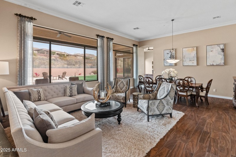 42034 N Harbour Town Ct-29