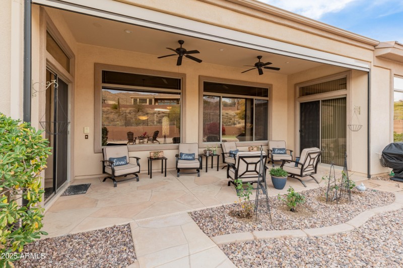 42034 N Harbour Town Ct-46